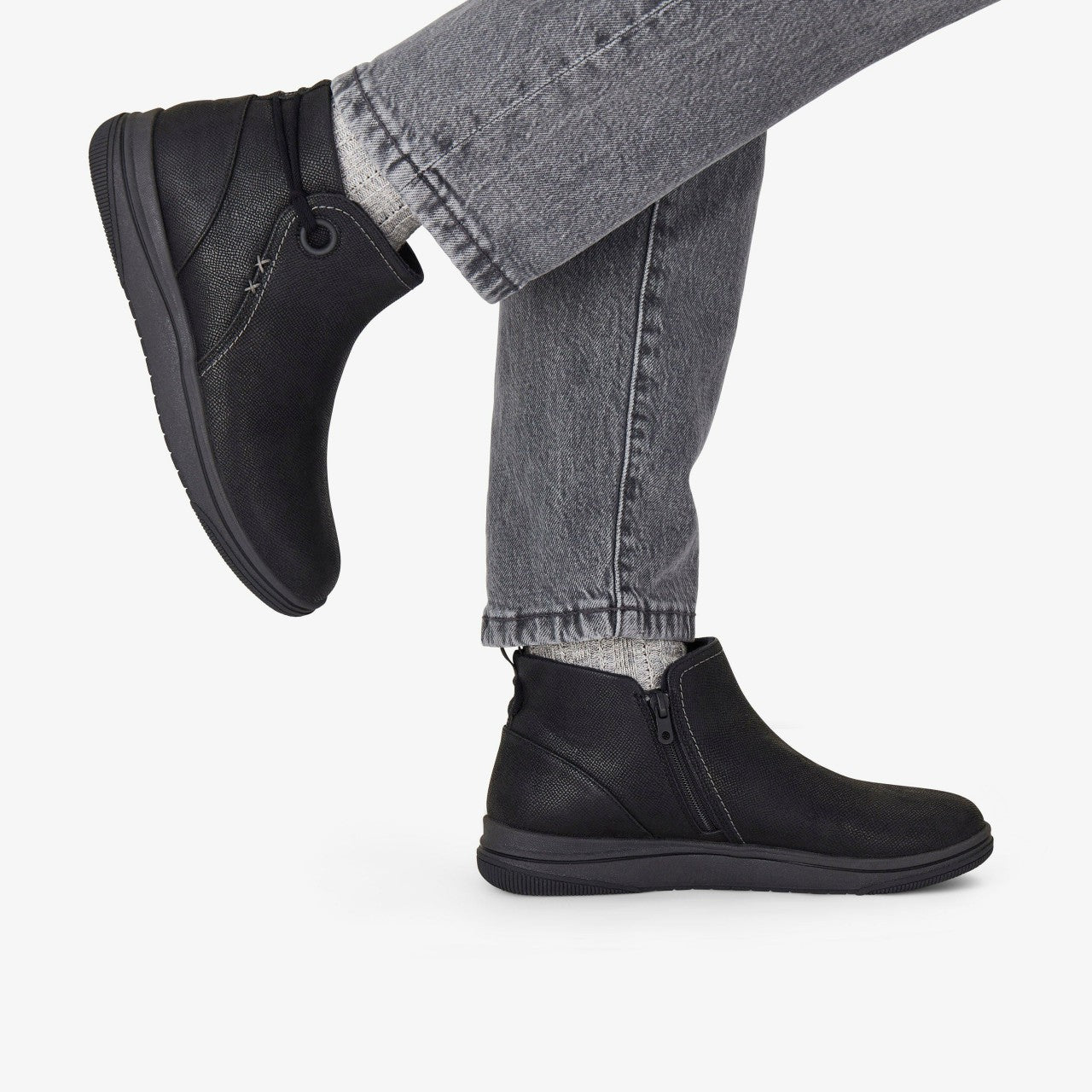 Brinkley Derby Black | Clarks for sale - Women