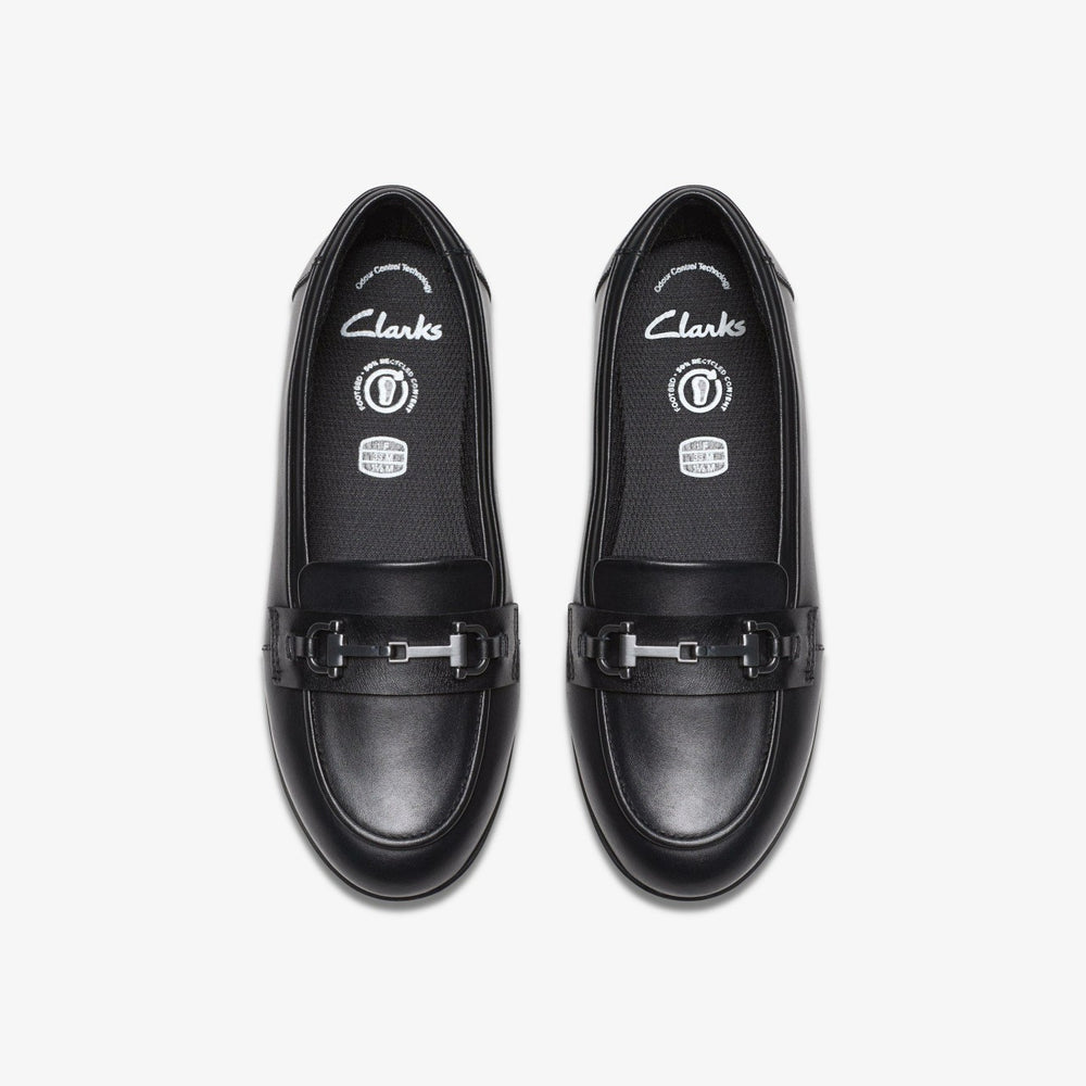 Finja Loafer Older Black Leather | Clarks outlet - Kids