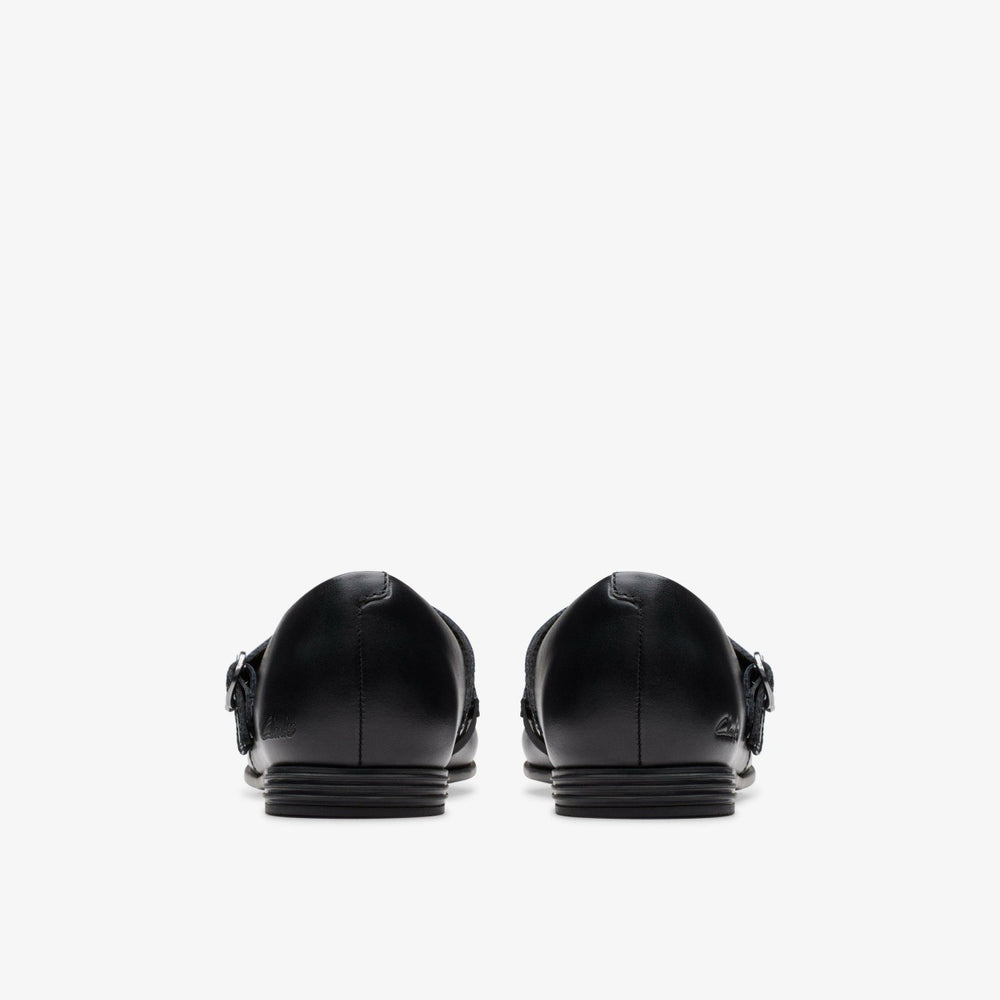 Finja Bar Older Black Leather | Clarks on Sale - Kids