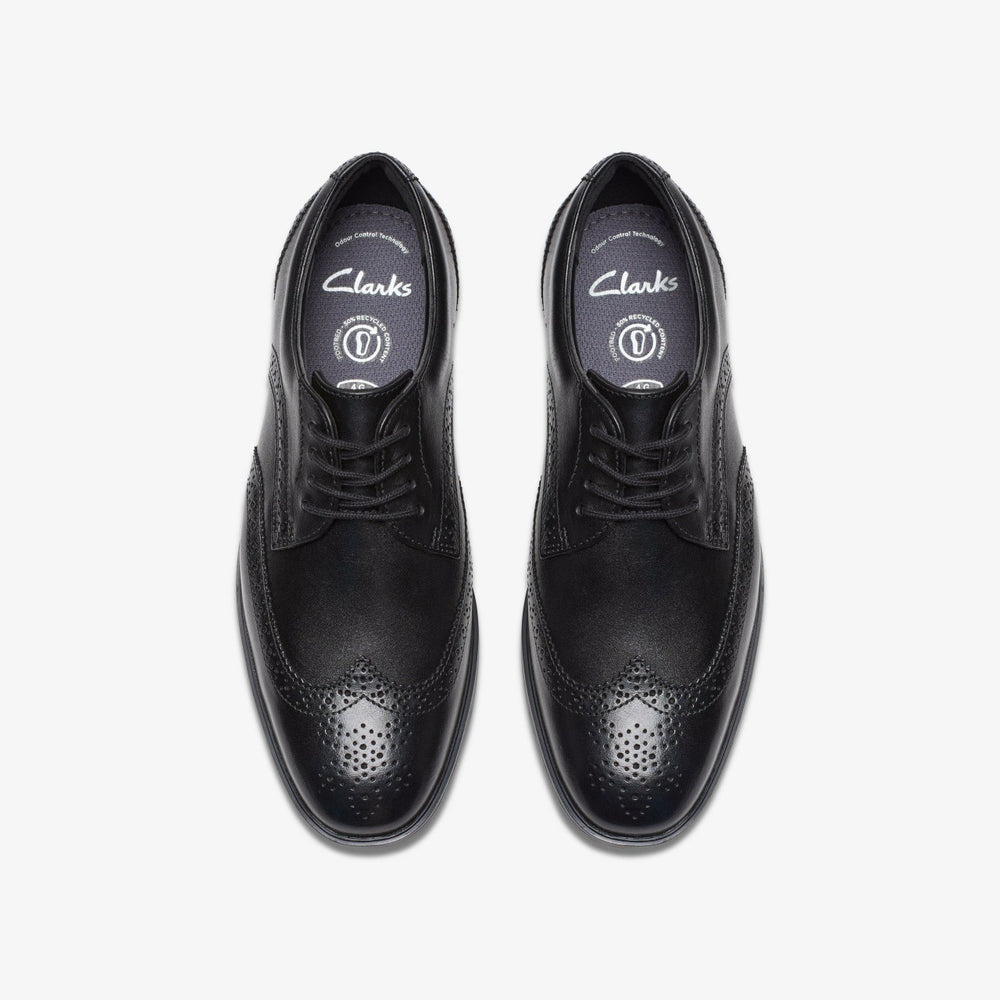 Jonwin Wing Youth Black Leather | Clarks online - Kids