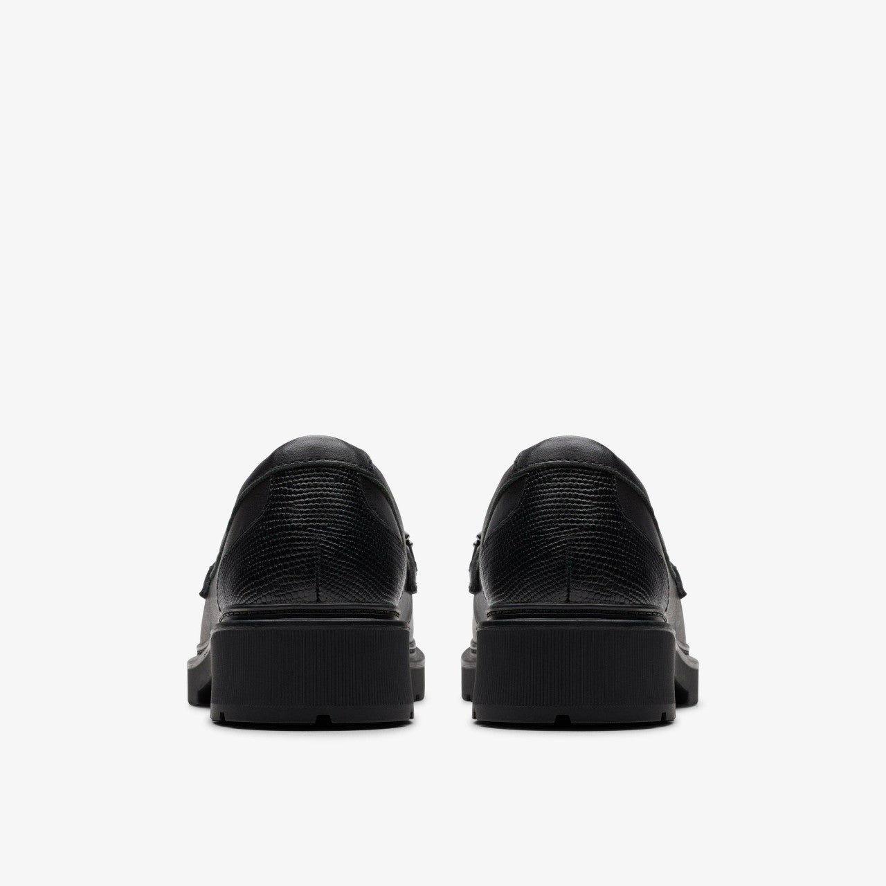 Eris Edge Youth Black Leather | Clarks for sale - Kids