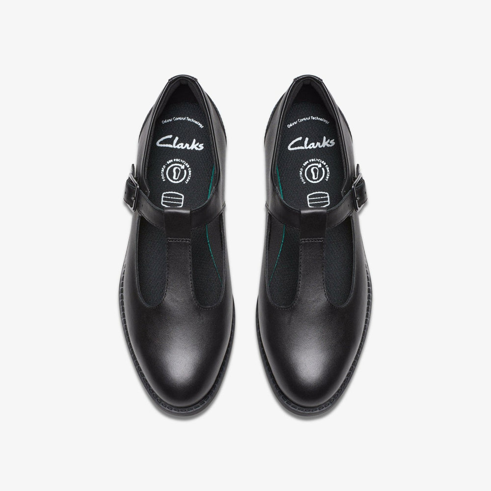 Tapa Hope Youth Black Leather | Clarks on Sale - Kids
