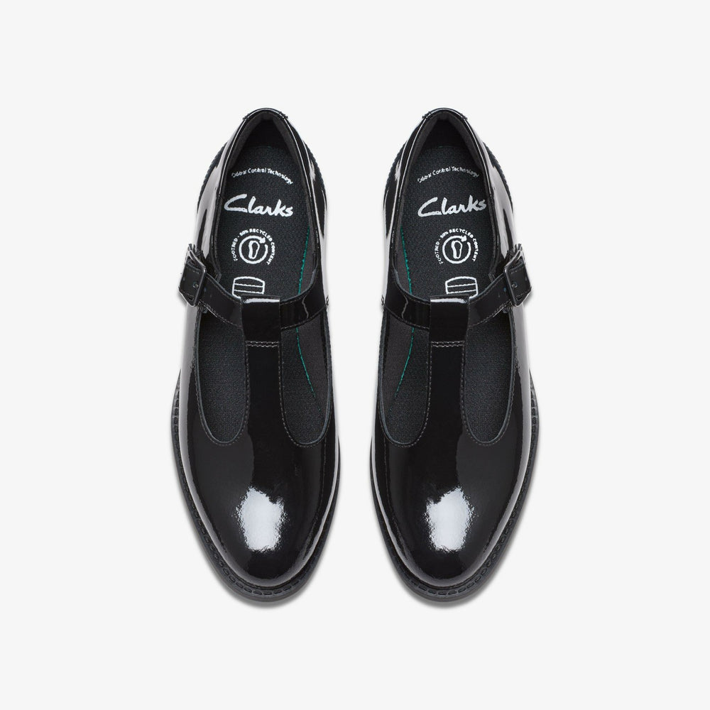Tapa Hope Youth Black Patent | Clarks for sale - Kids