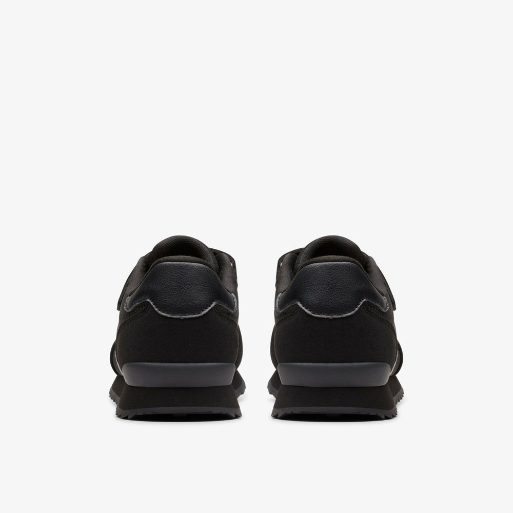 Jaspen Vibe Kid Black / Black | Clarks online - Kids