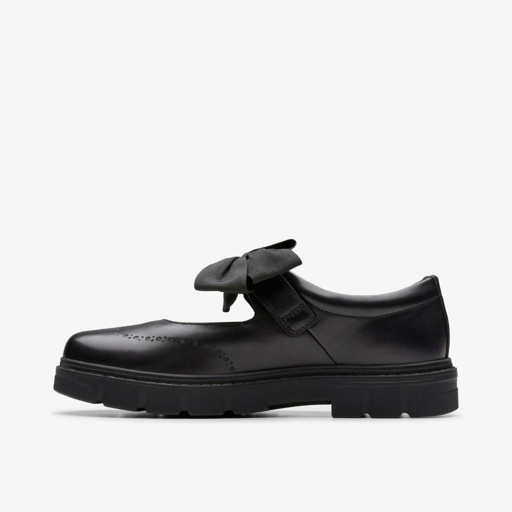 Lorcam Jane Youth Black Leather | Clarks for sale - Kids