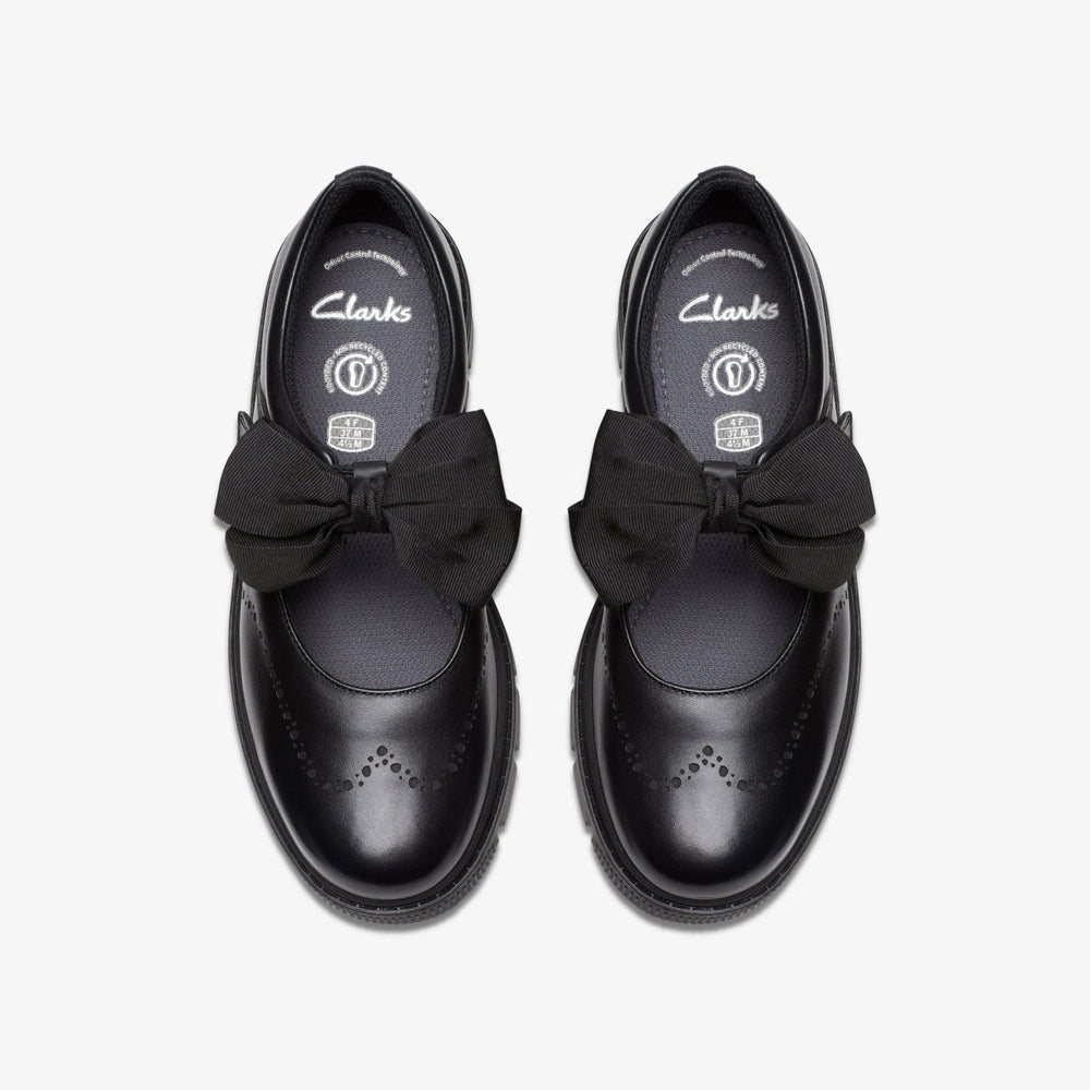 Lorcam Jane Youth Black Leather | Clarks for sale - Kids