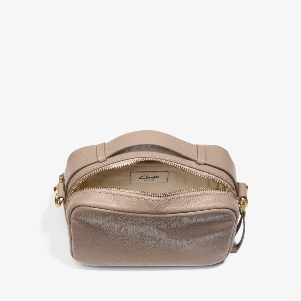 Camera Cross Pebble Leather | Clarks outlet - Women